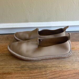 Vayarta Leather Slip-On Flats Moccasin Loafers Hand Made Shoes Size 37.5 Tan